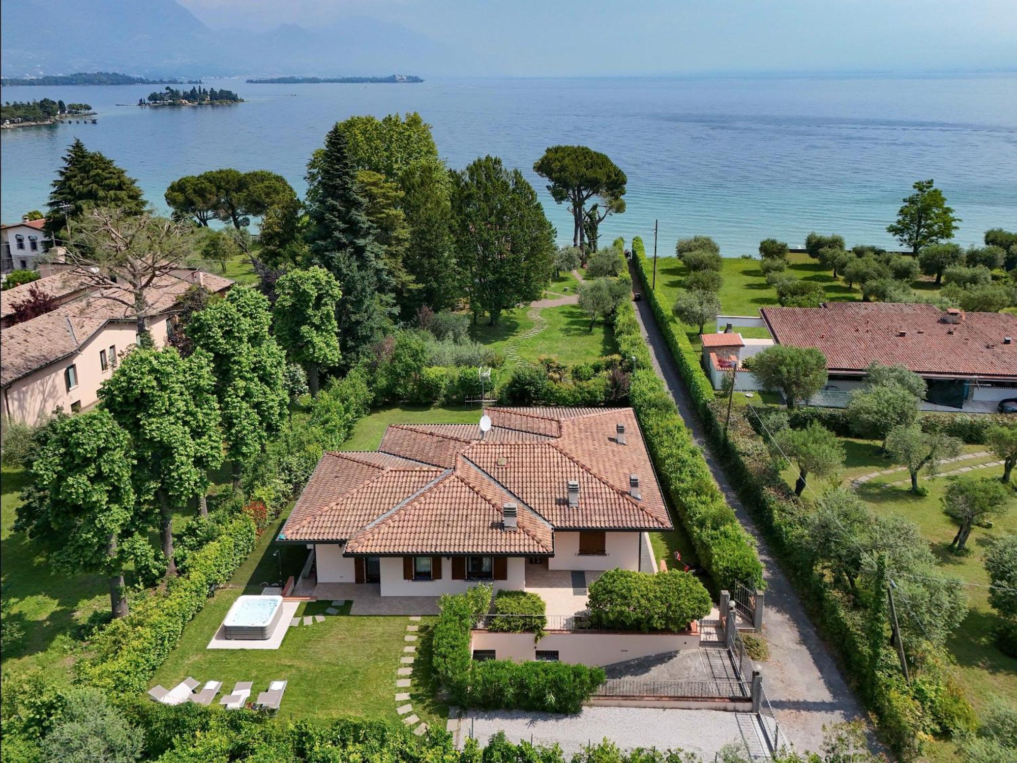 Villa Giulia Manerba del Garda Dış mekan fotoğraf